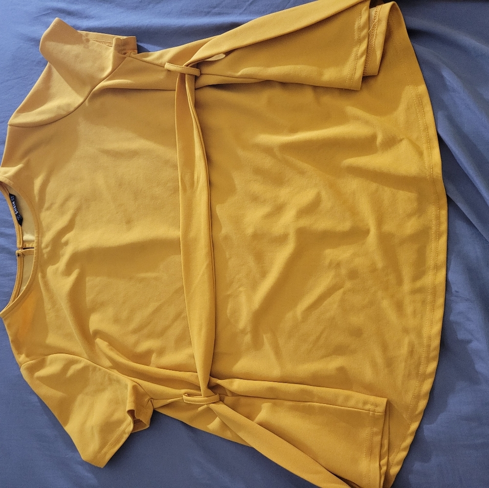 Maternity shirt